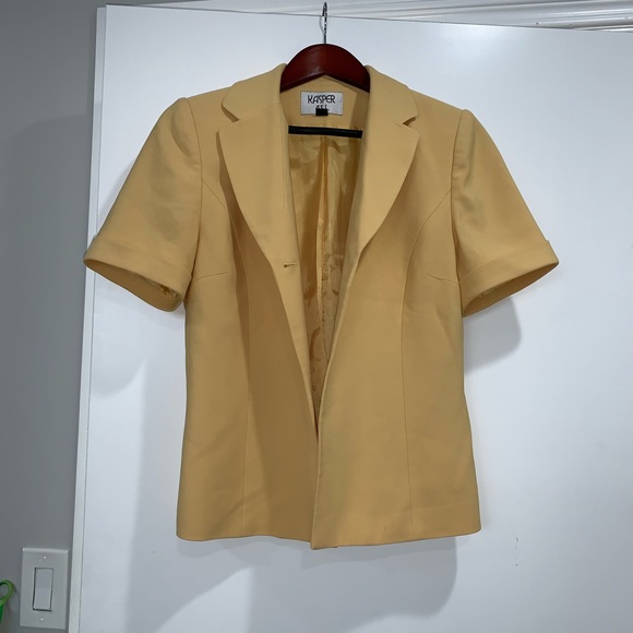 Yellow Button Top - Picture 2 of 3